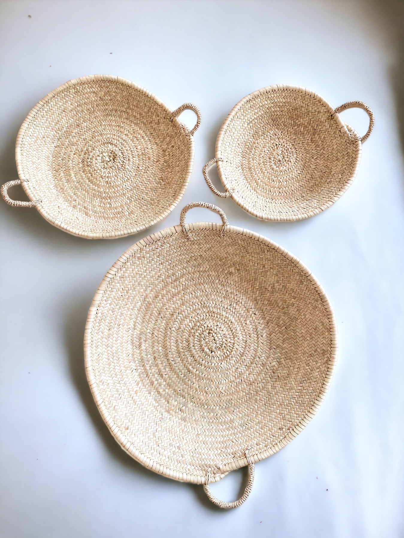 MOROCCAN WOVEN FLAT BASKET: Small